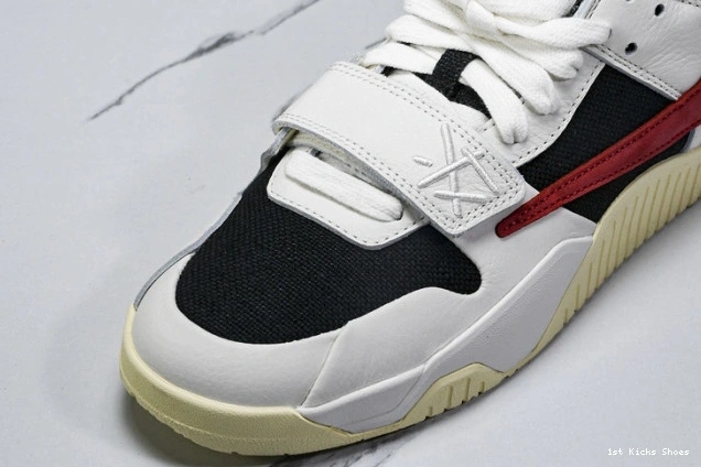 1st Kicks UrbanStyle Jordan Red Scott 734 x Jack FZ8117- TR Travis University Jumpman 1110